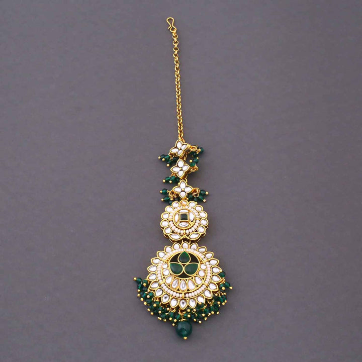 Emerald Tarini Kundan Bridal Jewellery Set