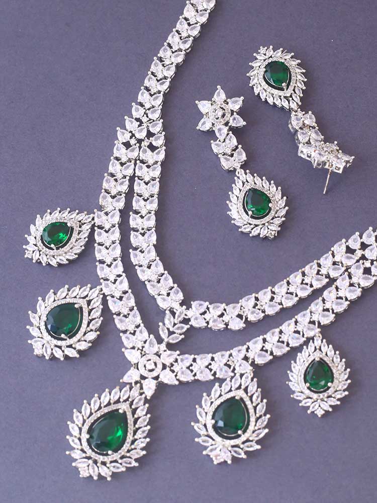 Emerald Taylor Zirconia Jewellery Set