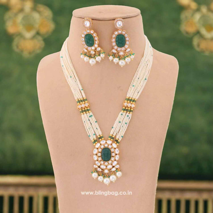 Emerald Tiany Kundan Jewellery Set