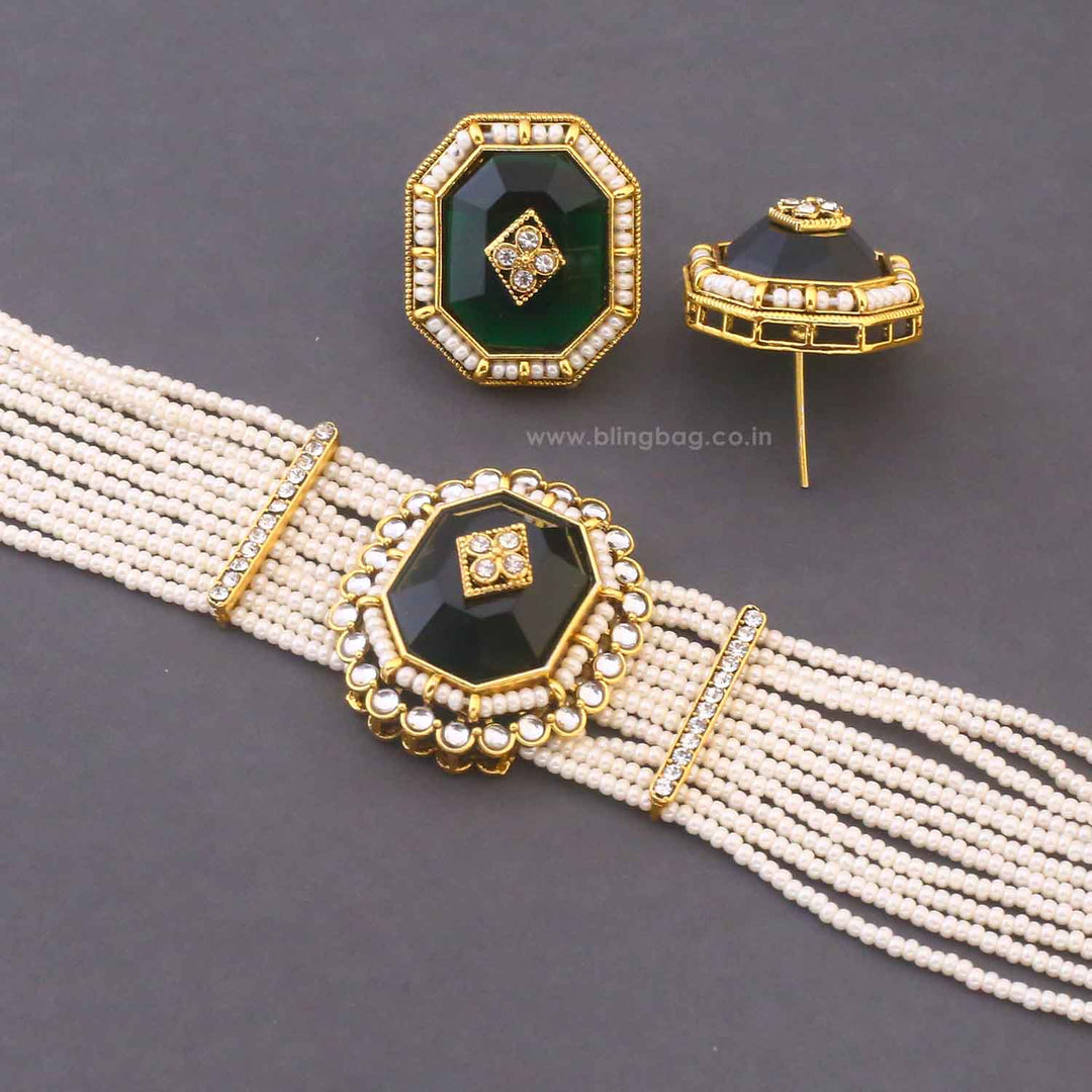 Emerald Tithi Kundan Jewellery Set