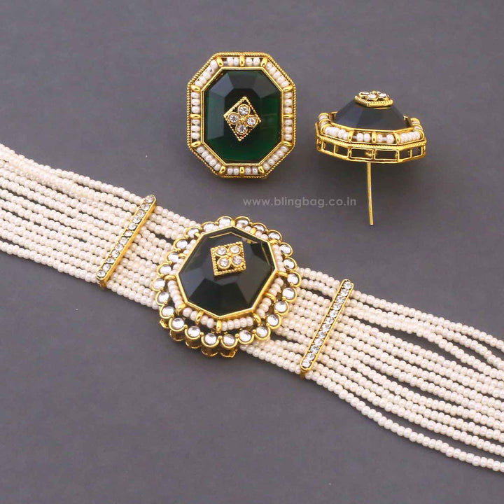 Emerald Tithi Kundan Jewellery Set