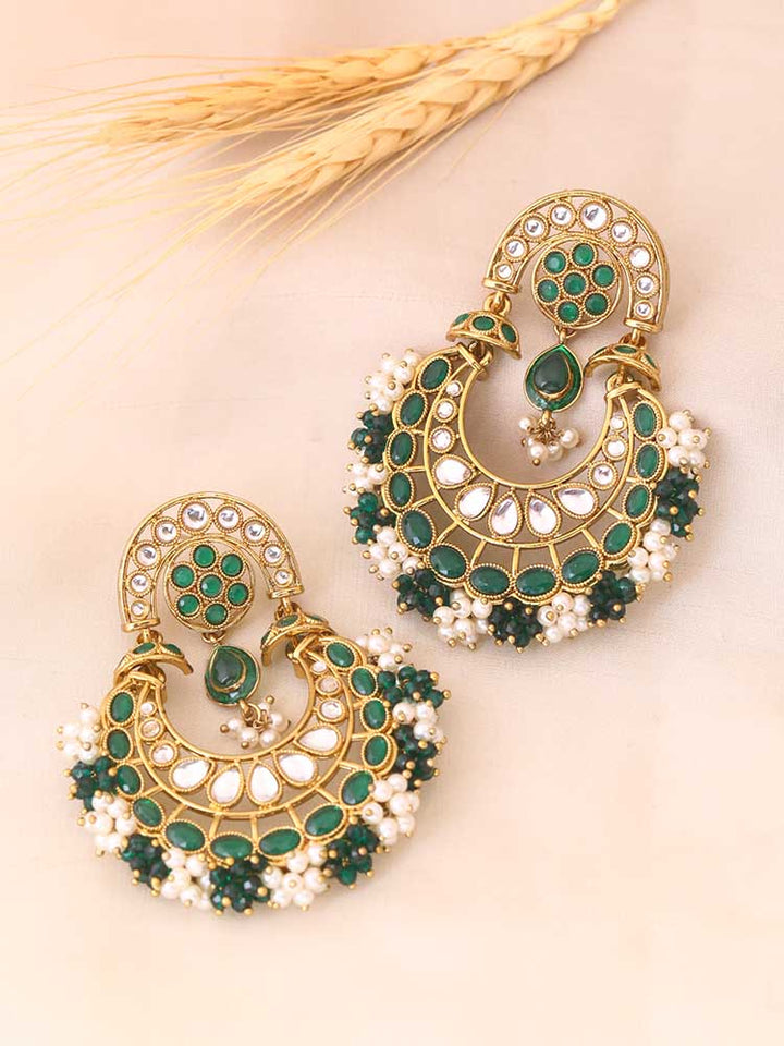 Emerald Triya Chandbalis