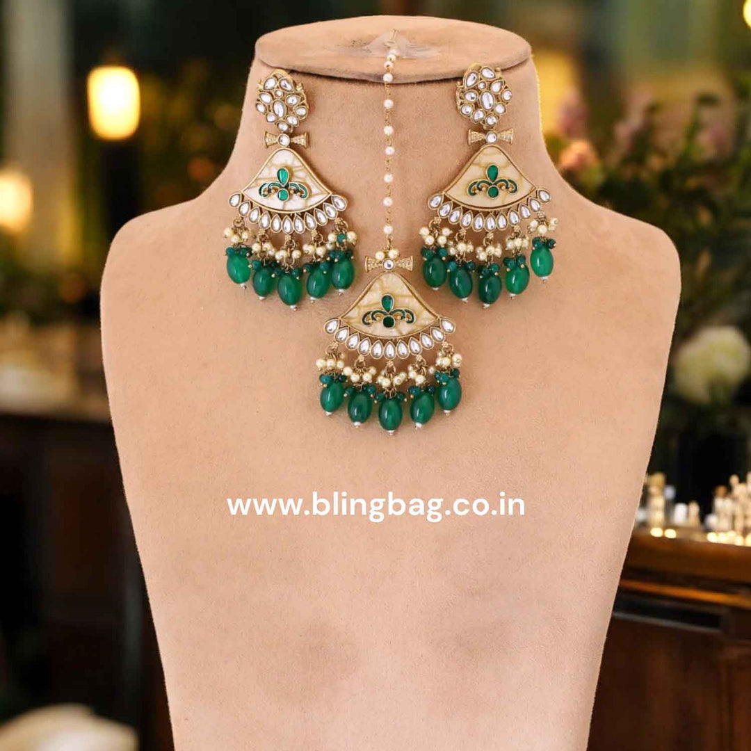 Emerald Udyati Kundan Jewellery Set