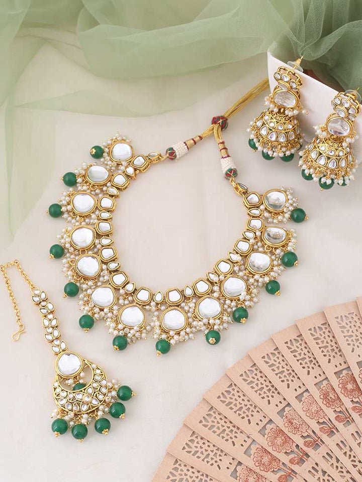 Emerald Ujwala Kundan Jewellery Set