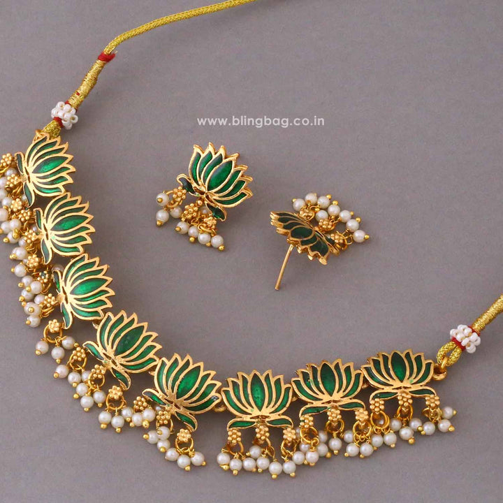 Emerald Umashi Antique Jewellery Set- New Arrival