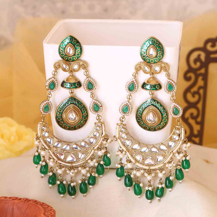 Emerald Urshi Chandbalis