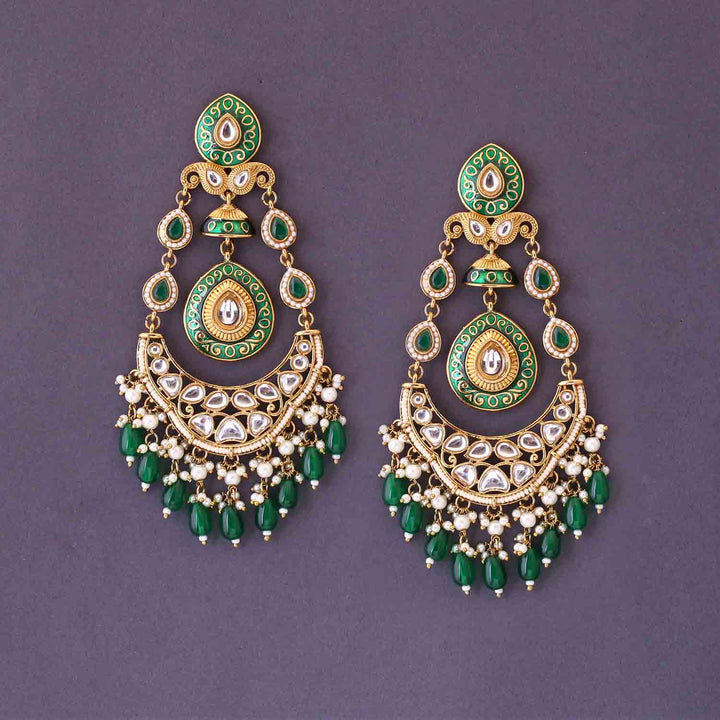 Emerald Urshi Chandbalis