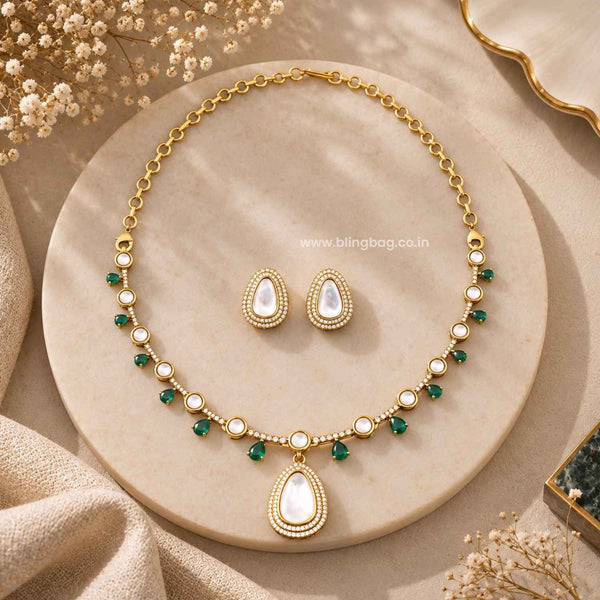 Emerald Uzaa Victorian Jewellery Set - New Arrival