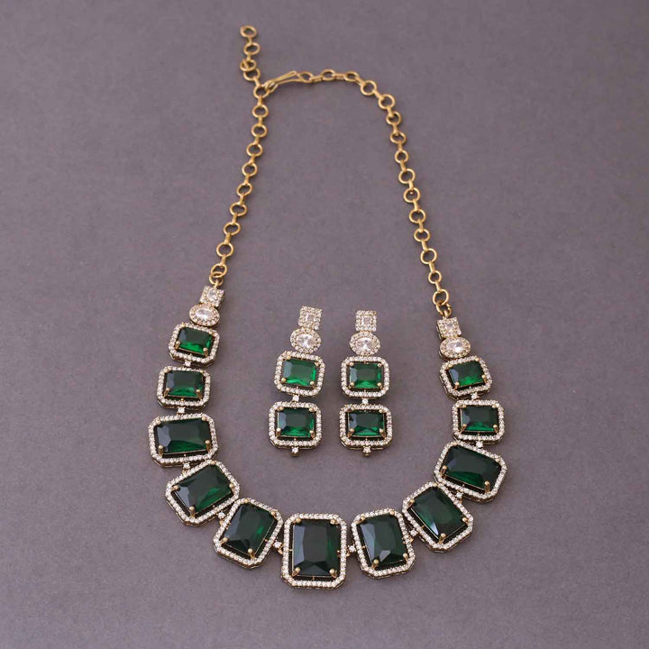 Emerald Valiena Victorian Jewellery Set - New Arrival
