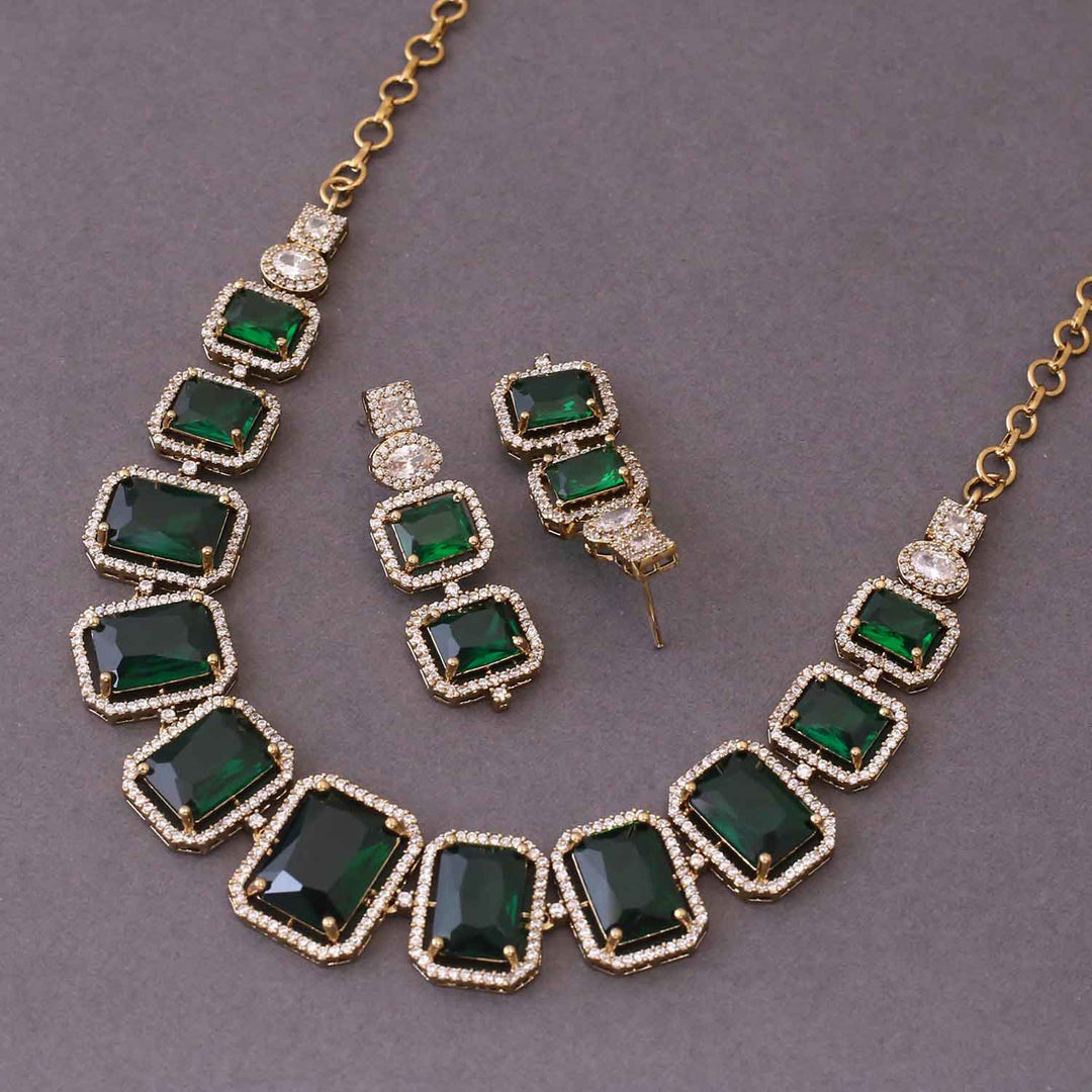 Emerald Valiena Victorian Jewellery Set - New Arrival