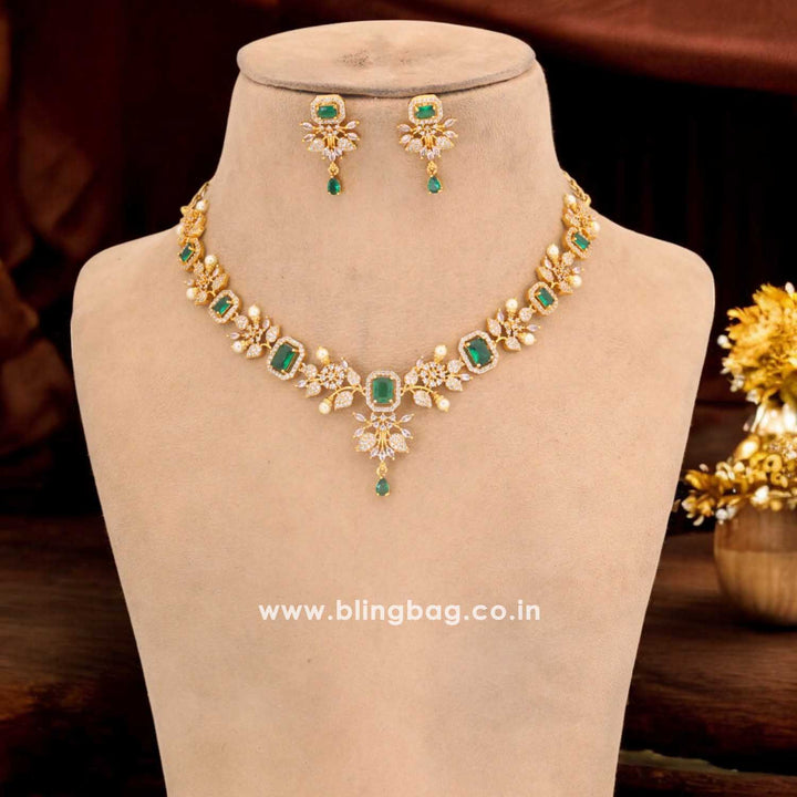 Emerald Vanya Victorian Jewellery Set - New Arrival