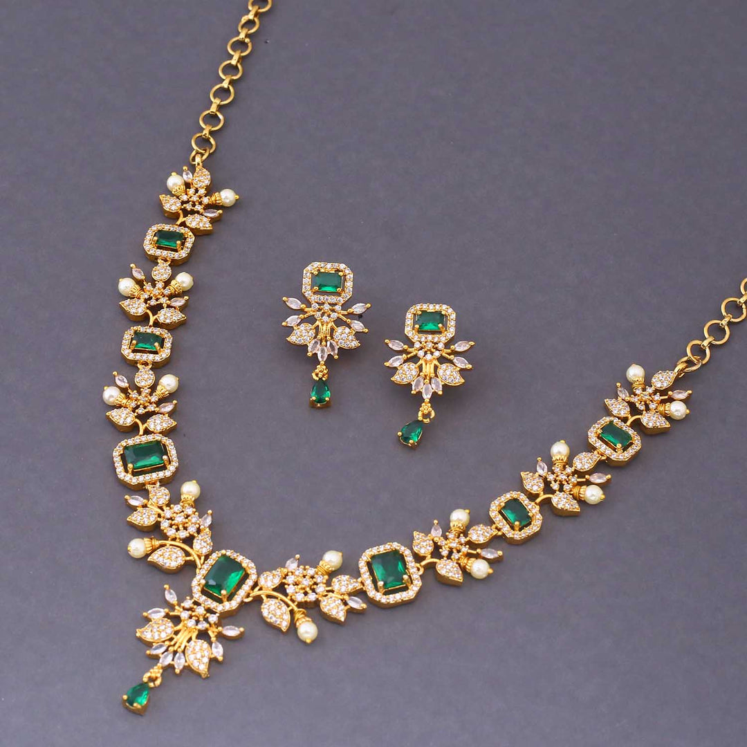 Emerald Vanya Victorian Jewellery Set - New Arrival