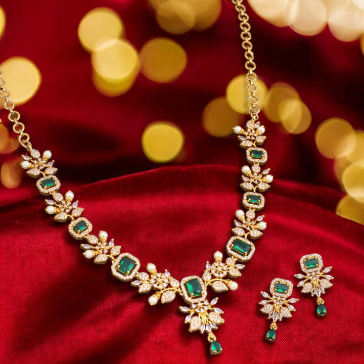 Emerald Vanya Victorian Jewellery Set - New Arrival