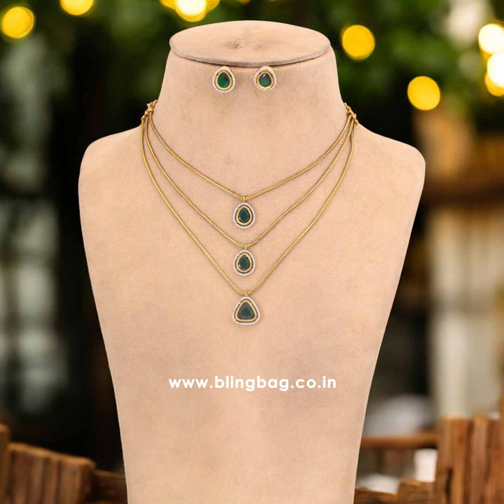 Emerald Varnamayi Antique Jewellery Set - New Arrival