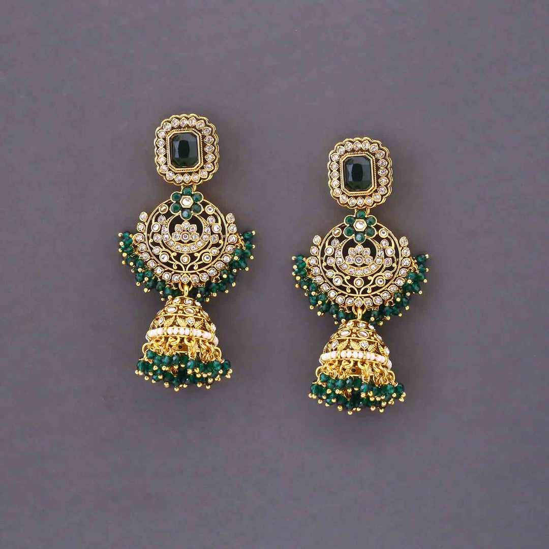 Emerald Varnika Kundan Bridal Jewellery Set