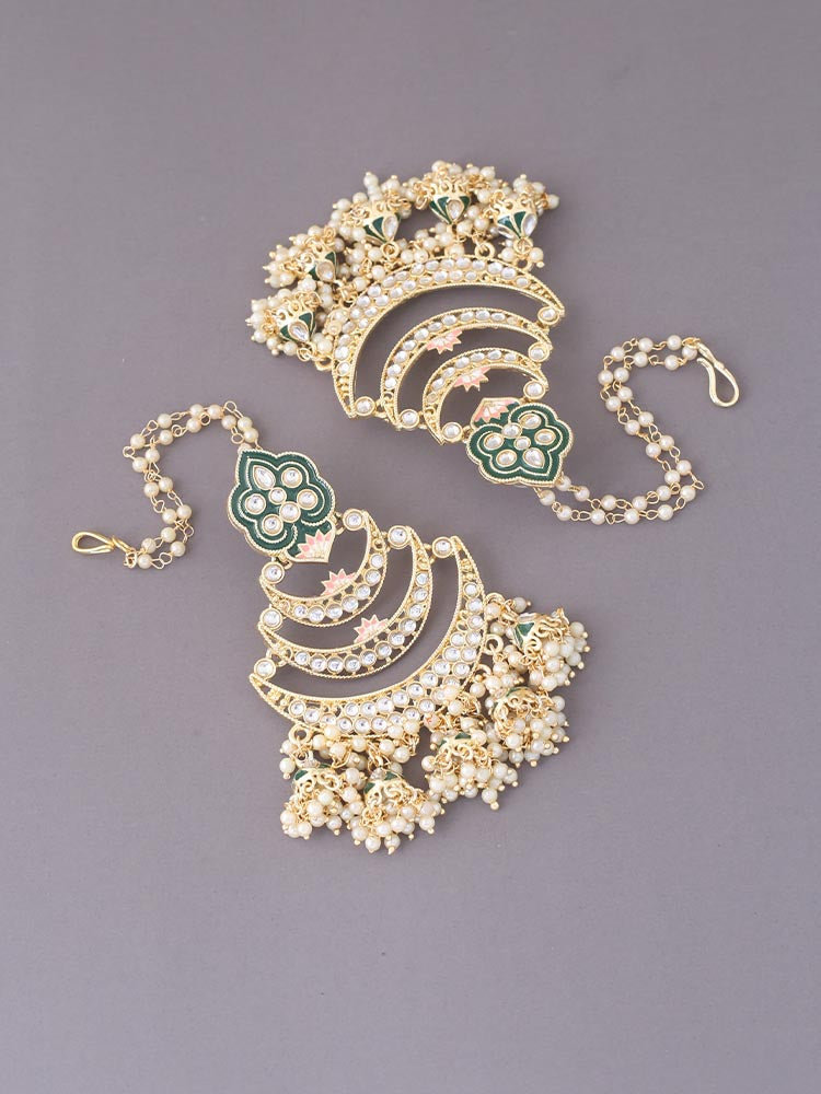 Emerald Veena Sahara Chandbalis