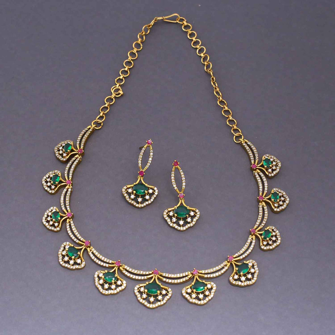 Emerald Veera Victorian Jewellery Set - New Arrival