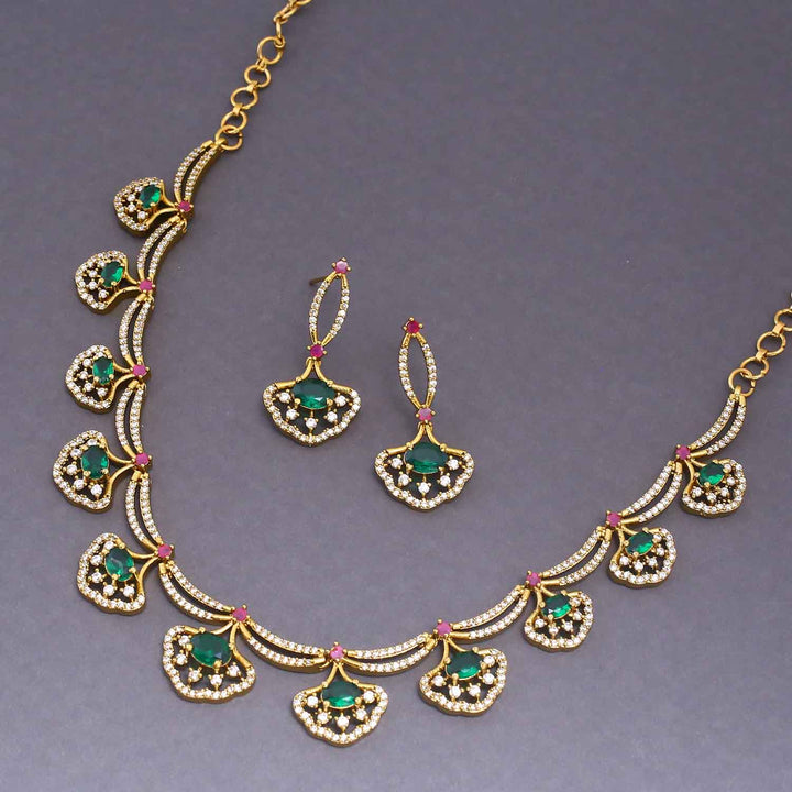 Emerald Veera Victorian Jewellery Set - New Arrival
