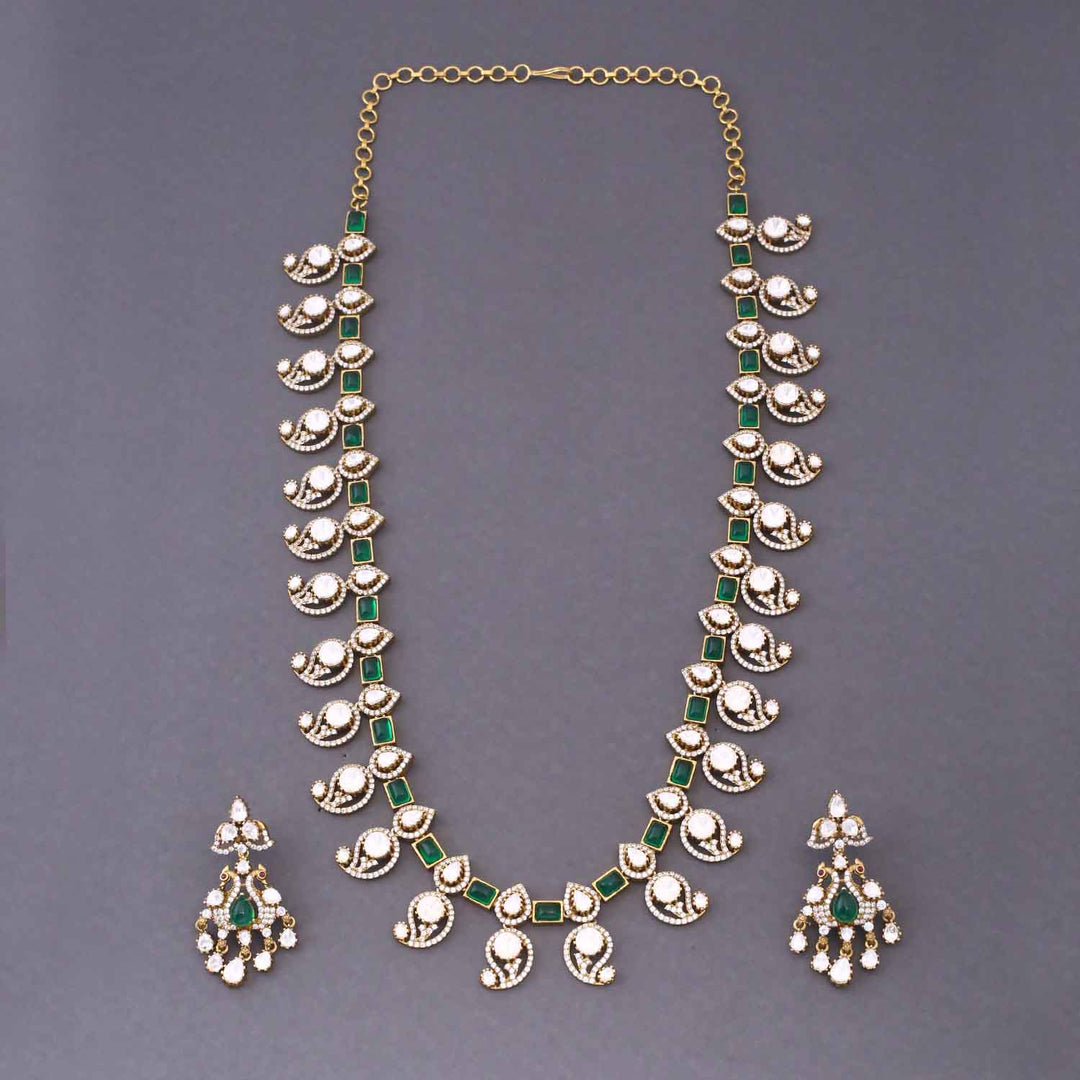 Emerald Veloura Victorian Jewellery Set - New Arrival