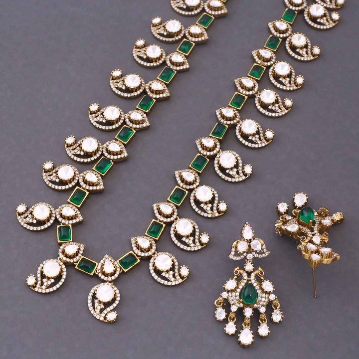 Emerald Veloura Victorian Jewellery Set - New Arrival