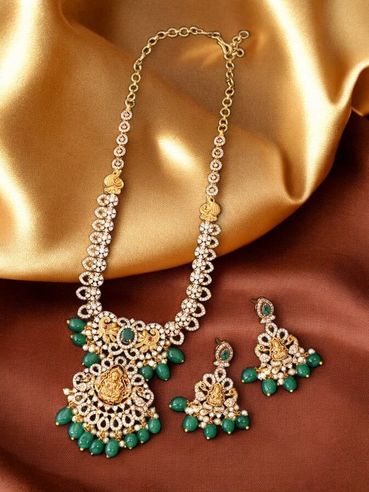 Emerald Vijaya Temple Jewellery Set - New Arrival