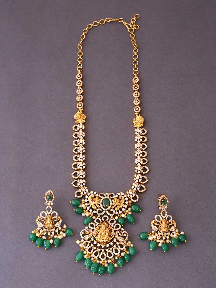 Emerald Vijaya Temple Jewellery Set - New Arrival