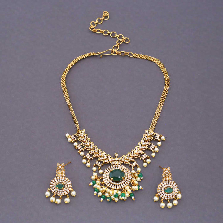Emerald Vinaya Antique Jewellery Set - New Arrival