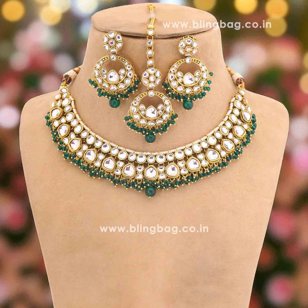 Emerald Vinitha Kundan Jewellery Set