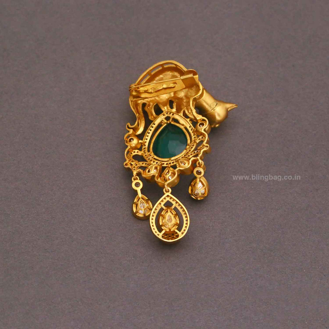 Emerald Vintage Cat Brooch