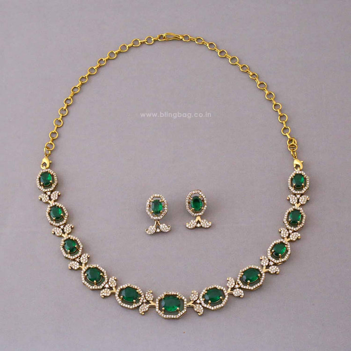 Emerald Vogue Victorian Jewellery Set - New Arrival