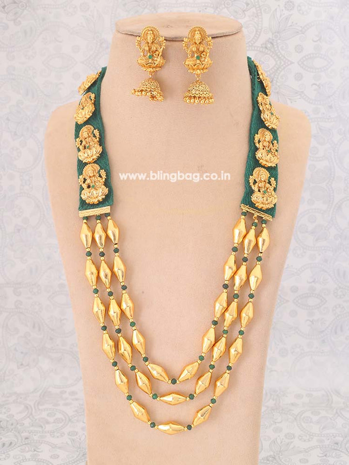 Emerald Vrishabha Temple Jewellery Set