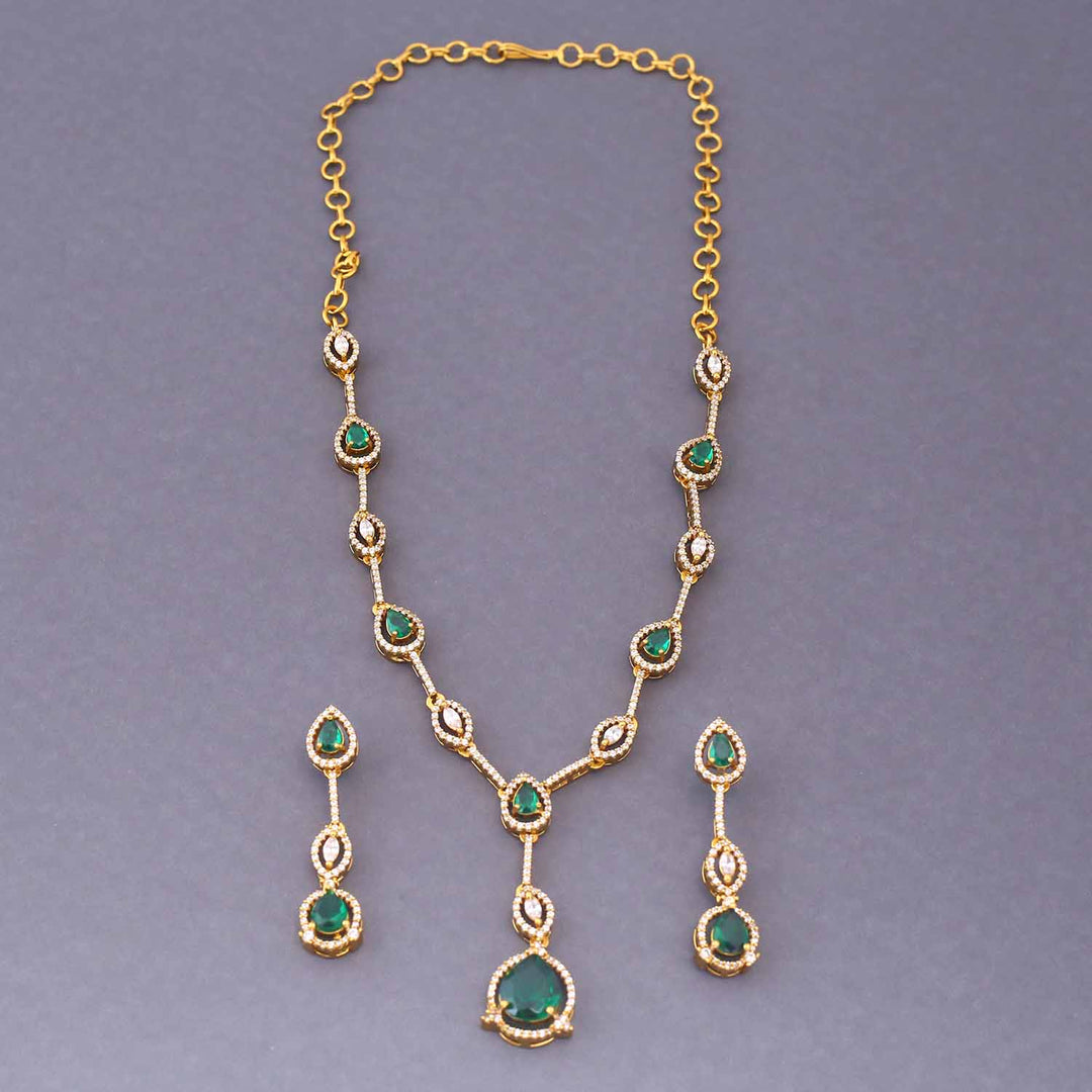 Emerald Vrishti Victorian Jewellery Set - New Arrival