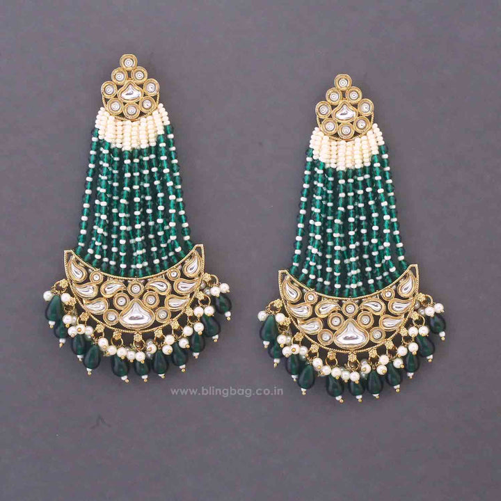 Emerald Wamika Danglers