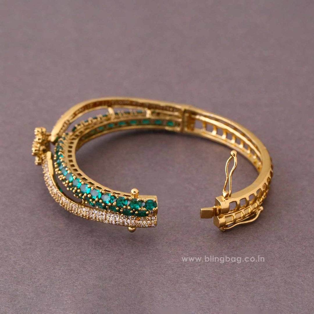 Emerald Willow Bracelet