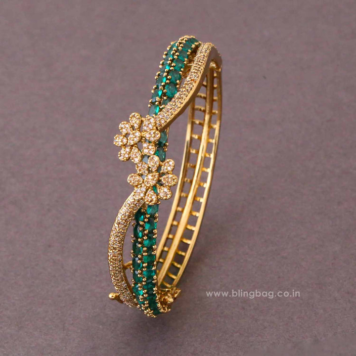 Emerald Willow Bracelet