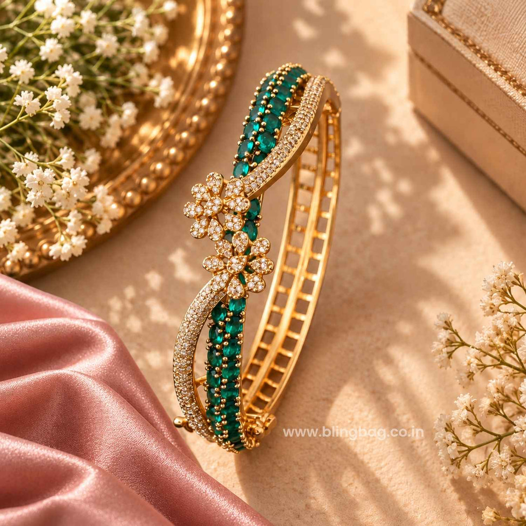 Emerald Willow Bracelet