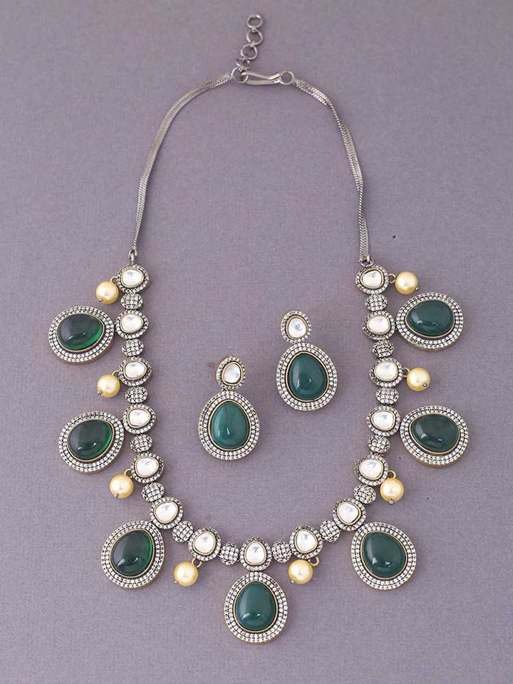 Emerald Wilma Zirconia Jewellery Set