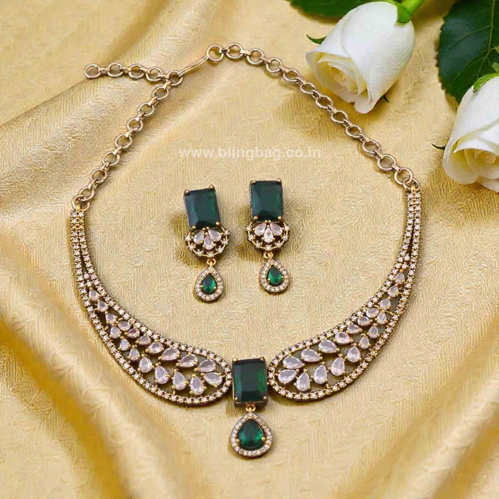 Emerald Winifred Victorian Jewellery Set - New Arrival