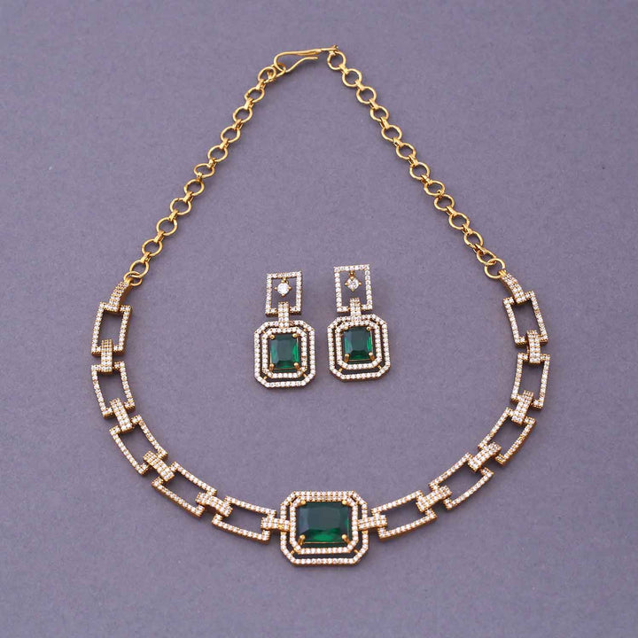 Emerald Wisia Victorian Jewellery Set - New Arrival