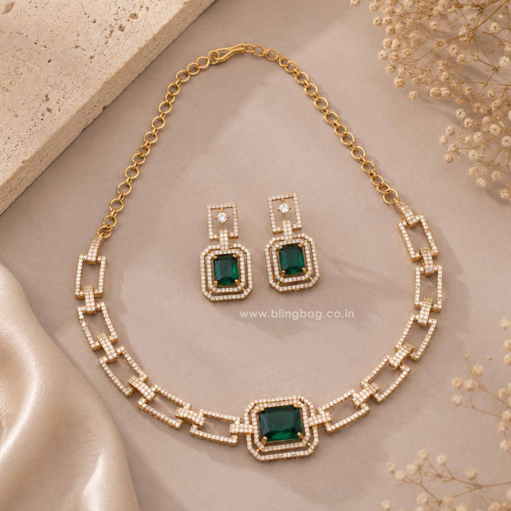 Emerald Wisia Victorian Jewellery Set - New Arrival