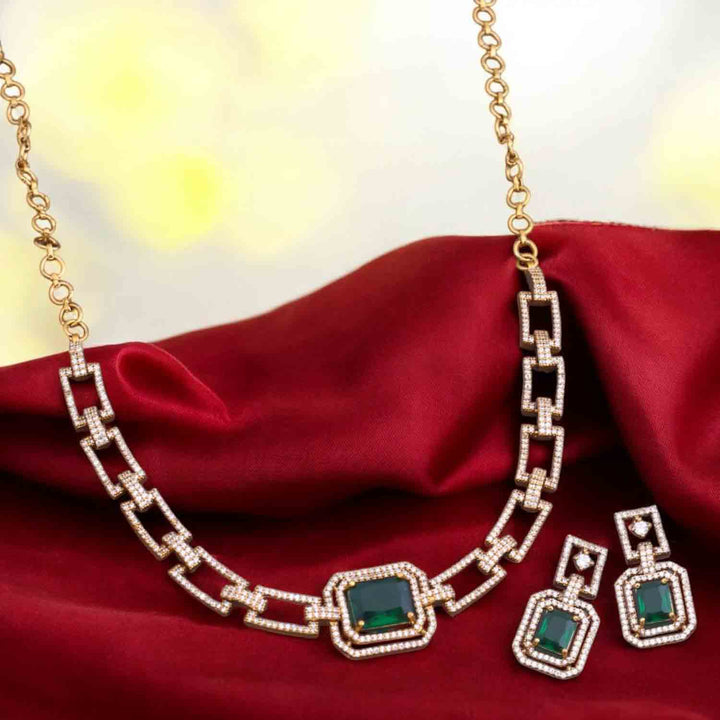 Emerald Wisia Victorian Jewellery Set - New Arrival