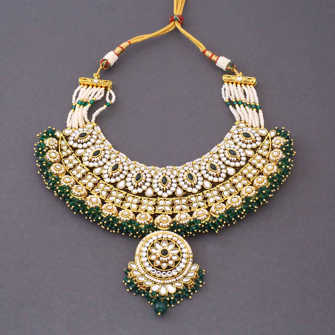 Emerald Yamika Kundan Bridal Jewellery Set