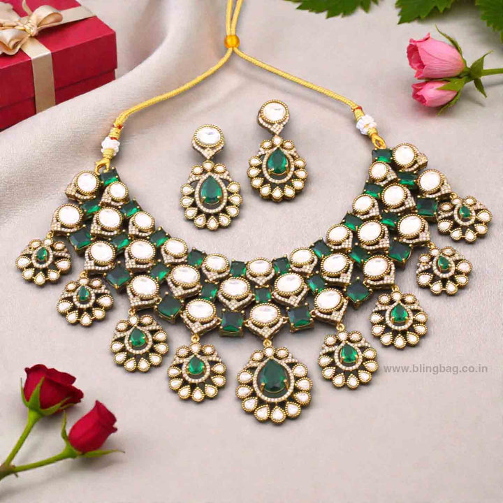 Emerald Yaniska Victorian Jewellery Set- New Arrivals