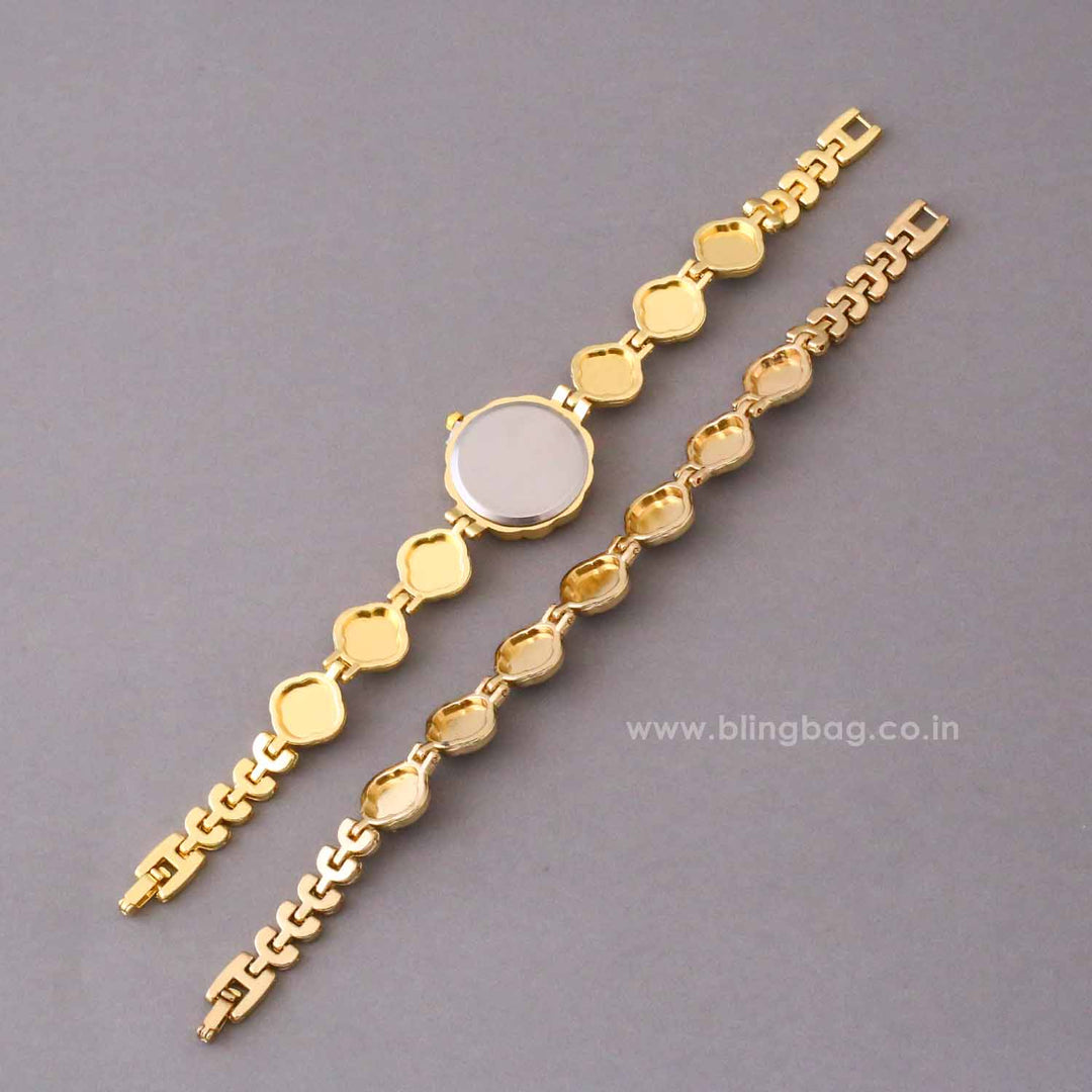 Emerald Yashvi Bracelet Watch