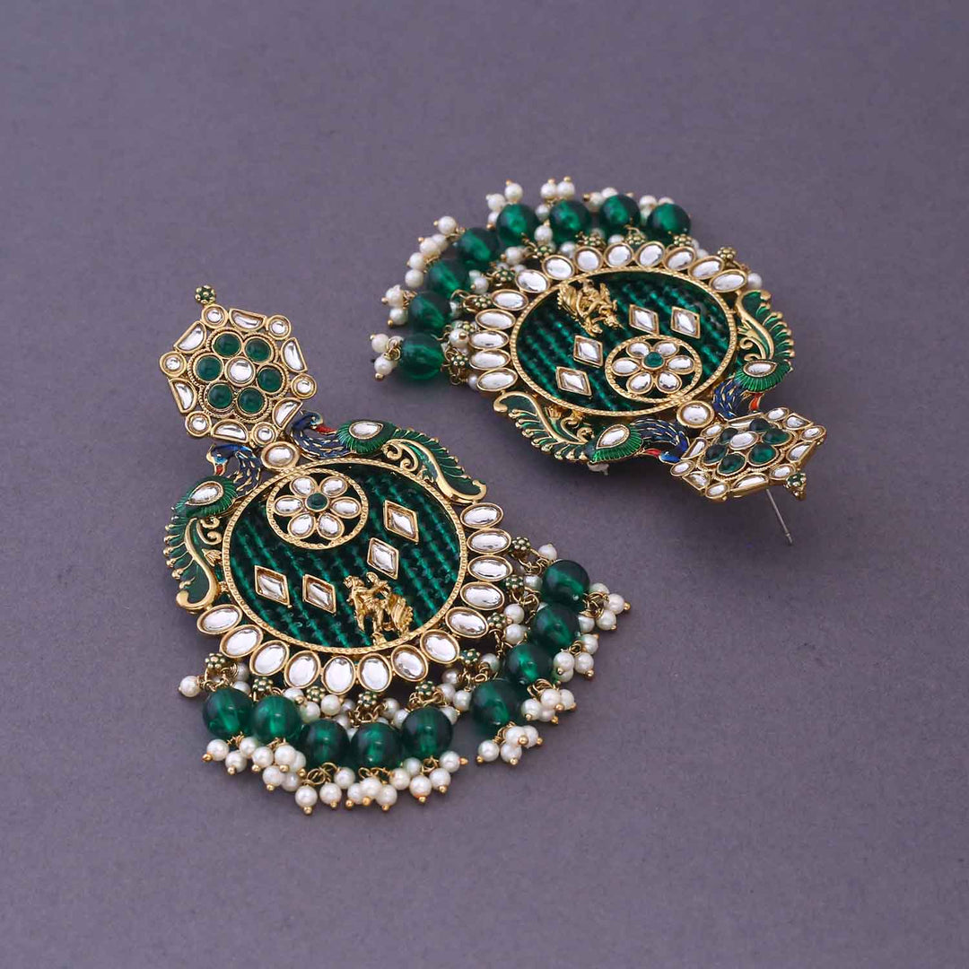 Emerald Yasmeen Chandbalis