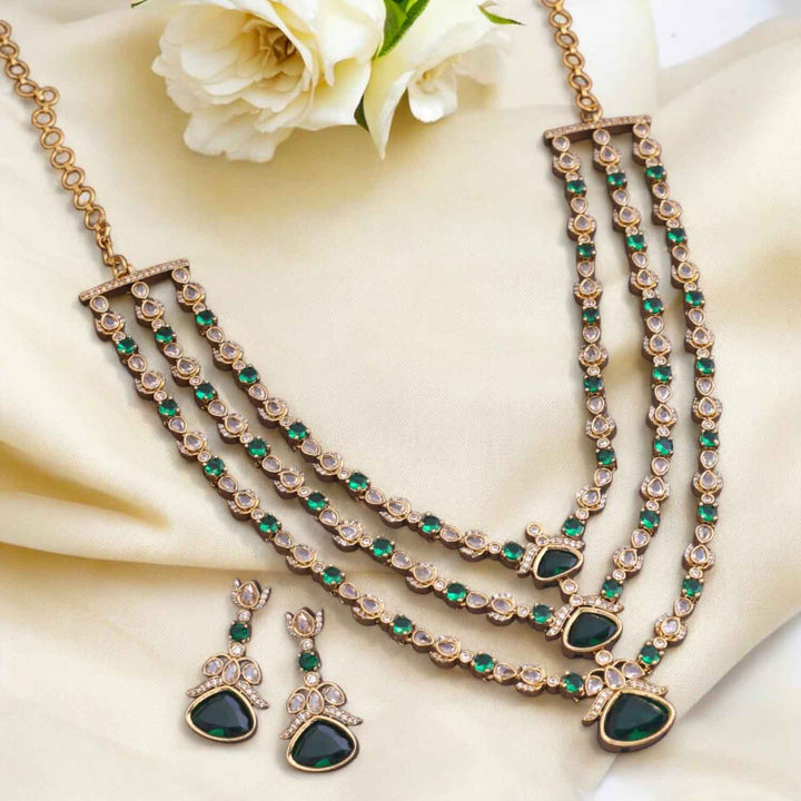 Emerald Yeina Victorian Jewellery Set-New Arrival