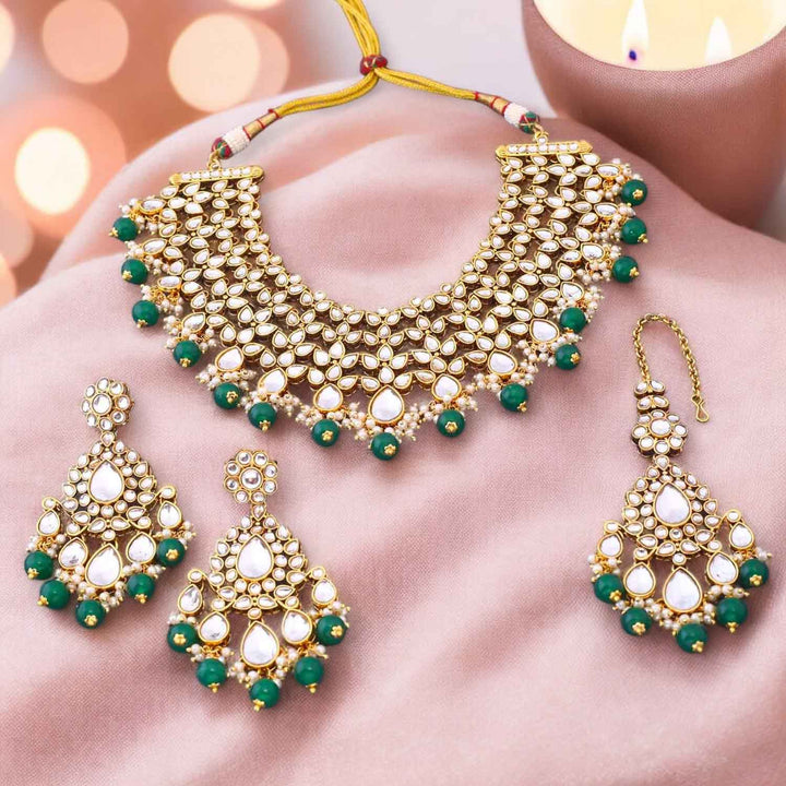 Emerald Zaida Kundan Jewellery Set