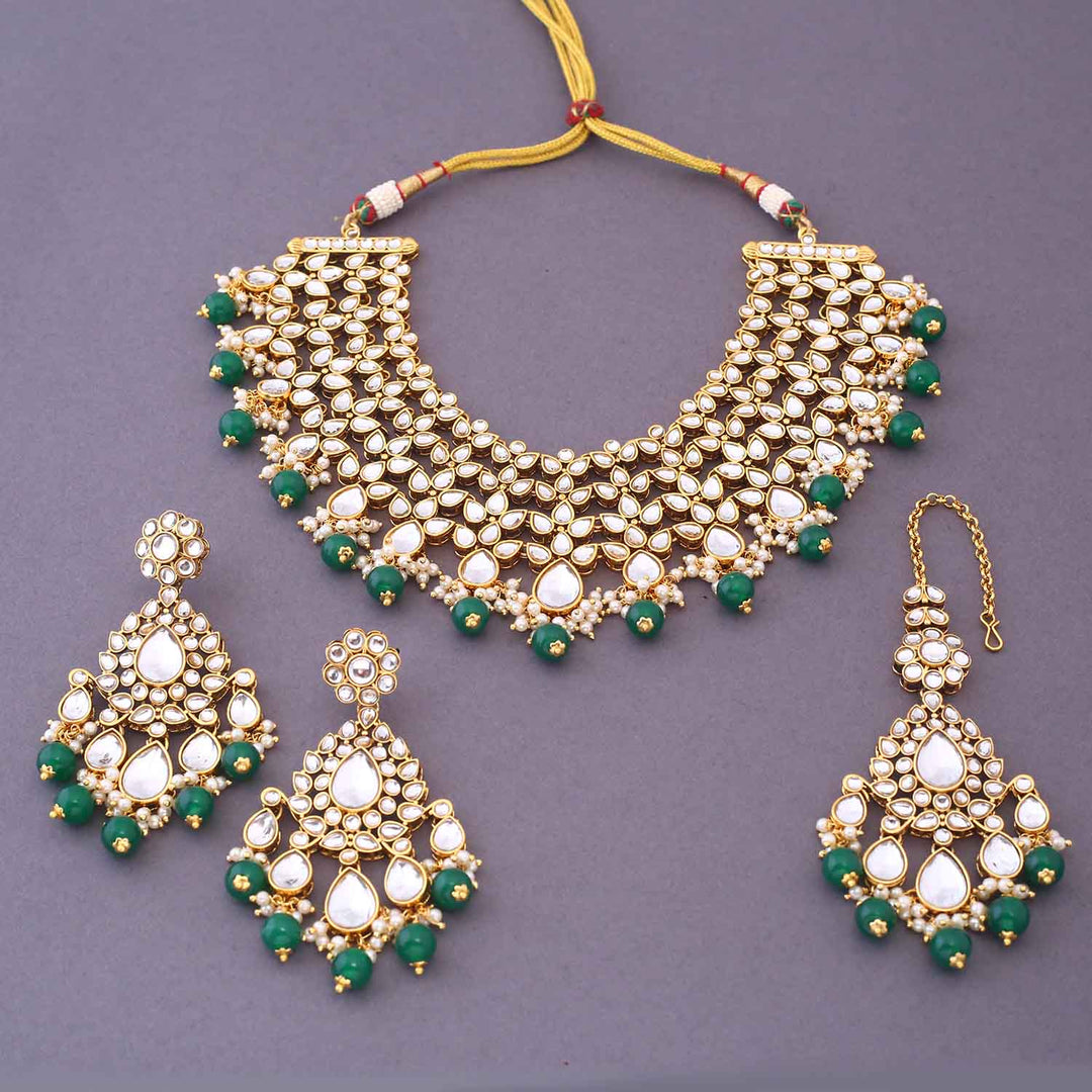 Emerald Zaida Kundan Jewellery Set