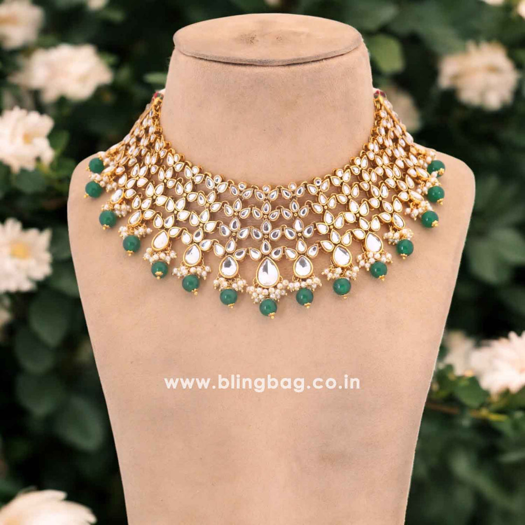 Emerald Zaida Kundan Jewellery Set