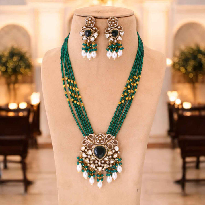 Emerald Zamaya Victorian Jewellery Set- New Arrival